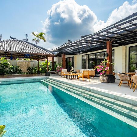 הוילה Sanur Tranquility Manor Bali מראה חיצוני תמונה