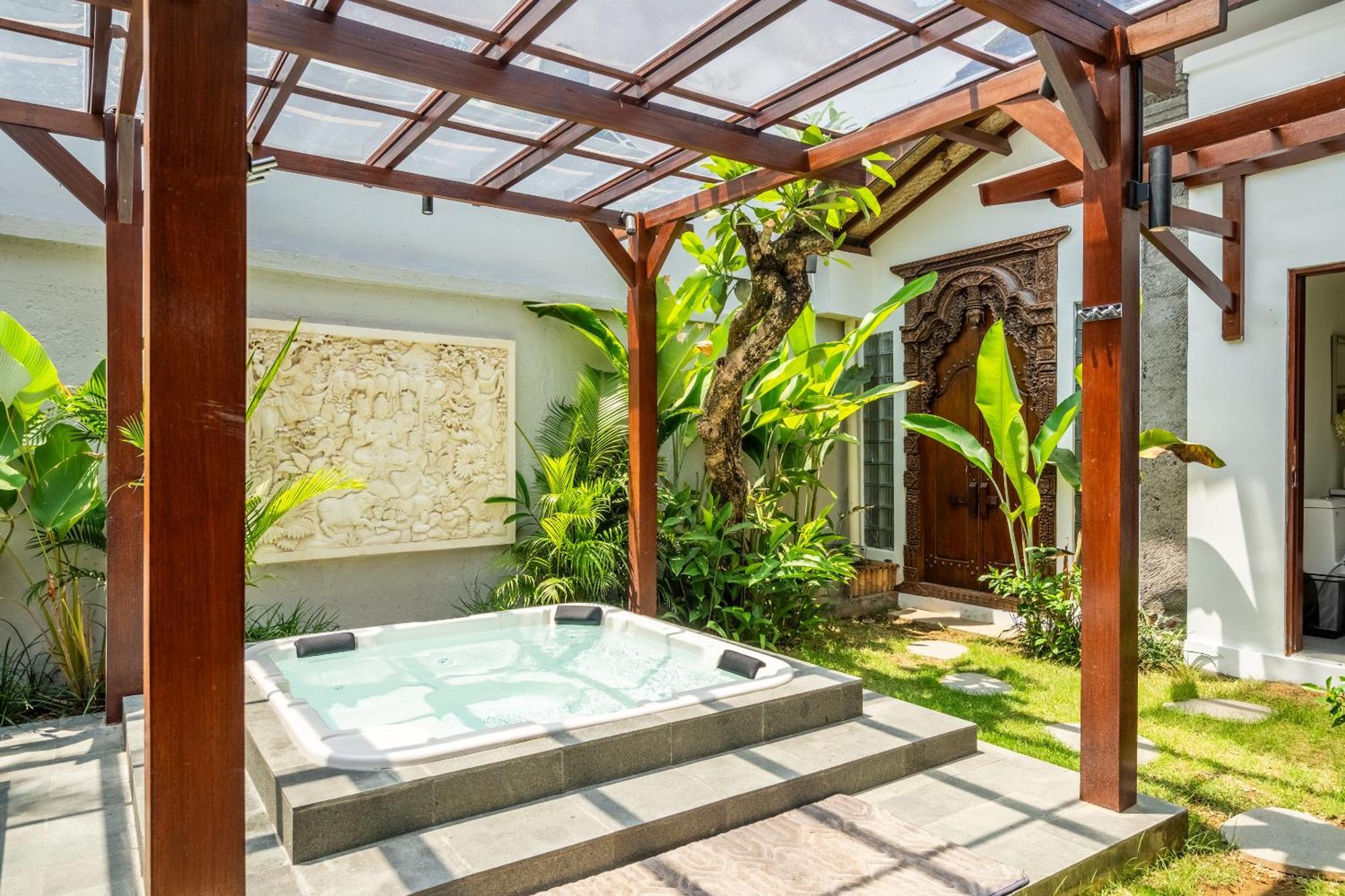 הוילה Sanur Tranquility Manor Bali מראה חיצוני תמונה
