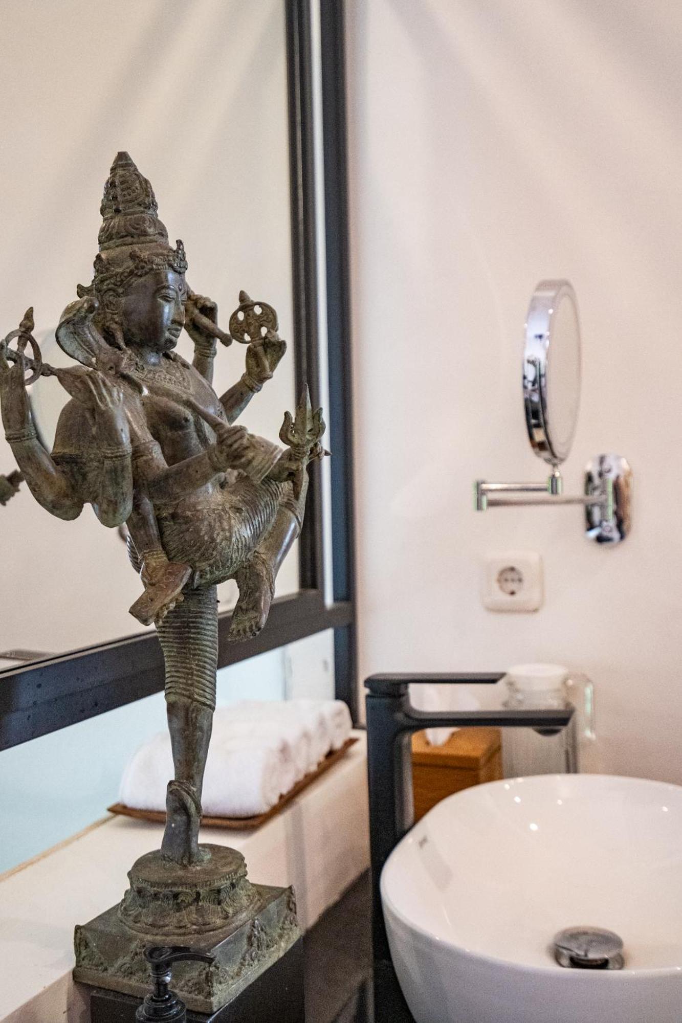 הוילה Sanur Tranquility Manor Bali מראה חיצוני תמונה