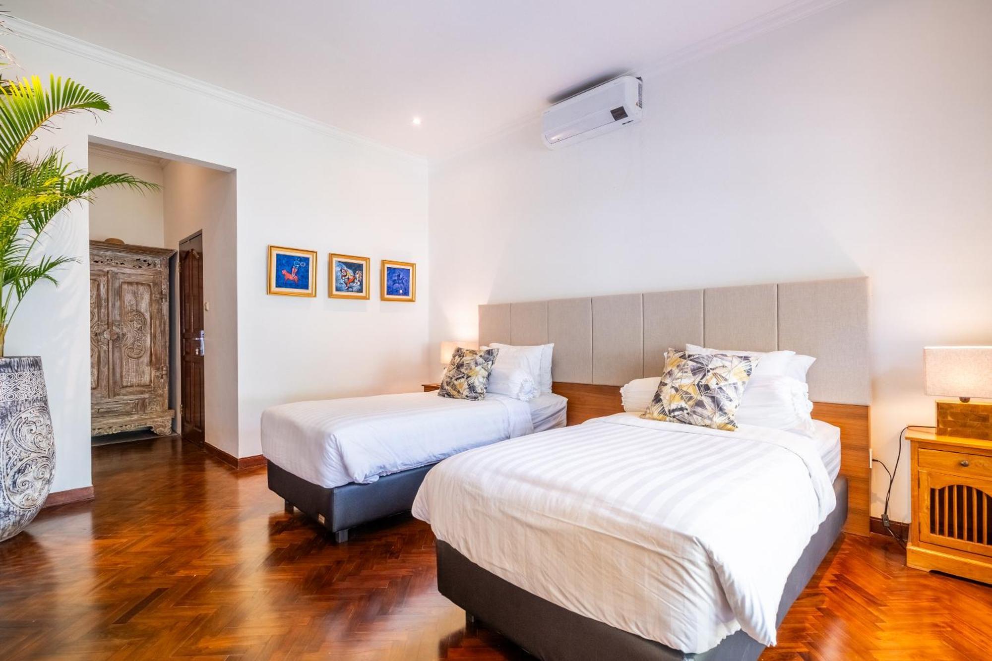הוילה Sanur Tranquility Manor Bali מראה חיצוני תמונה