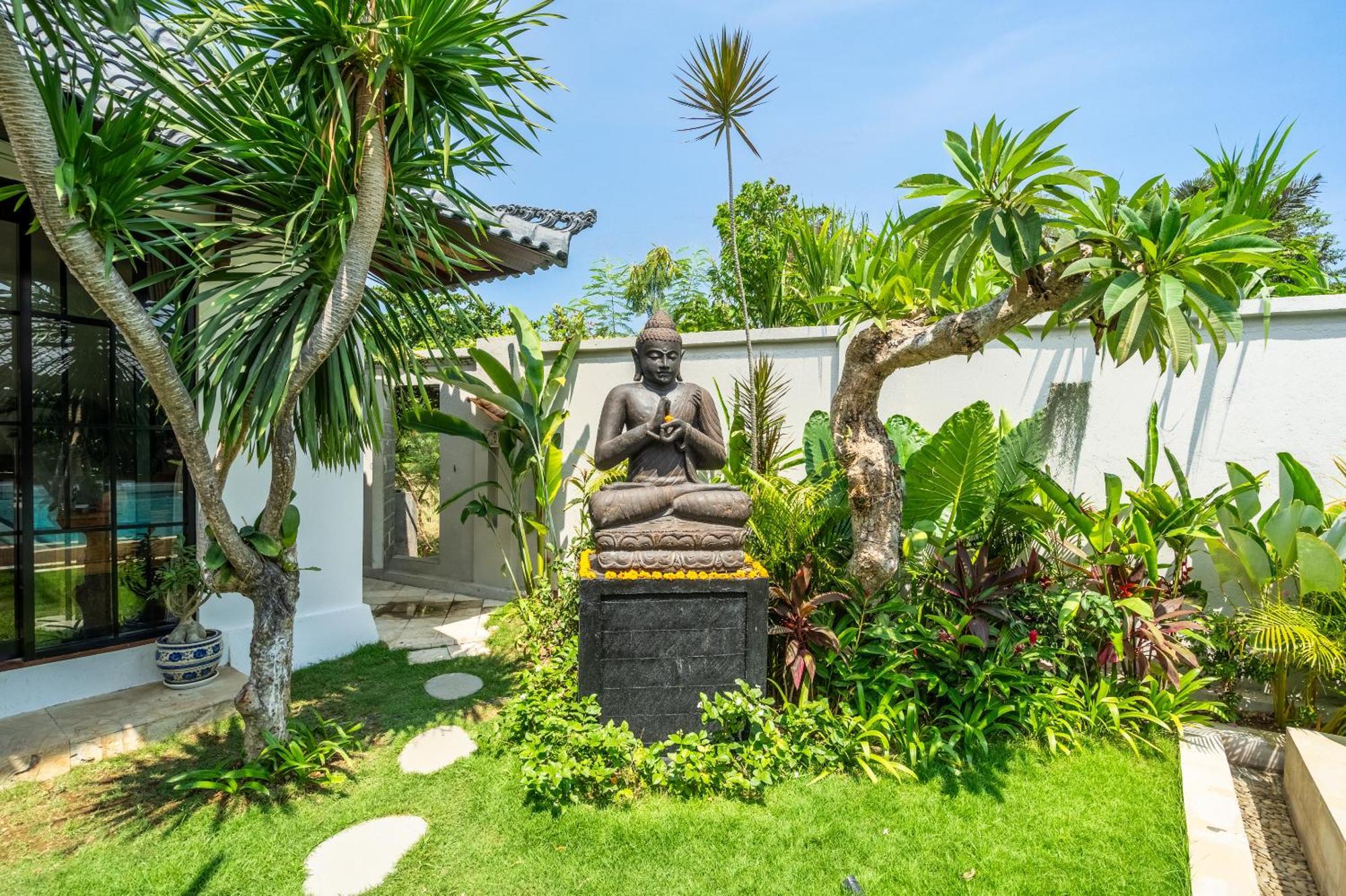 הוילה Sanur Tranquility Manor Bali מראה חיצוני תמונה
